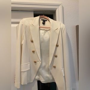 Attitude Unknown XS white and gold blazer